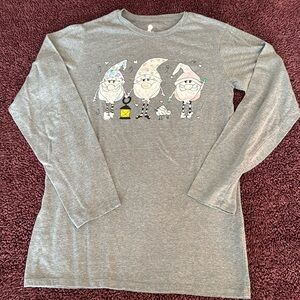 🎄ST JUDE’S CHILDREN’S HOSPITAL women’s Christmas shirt, Small